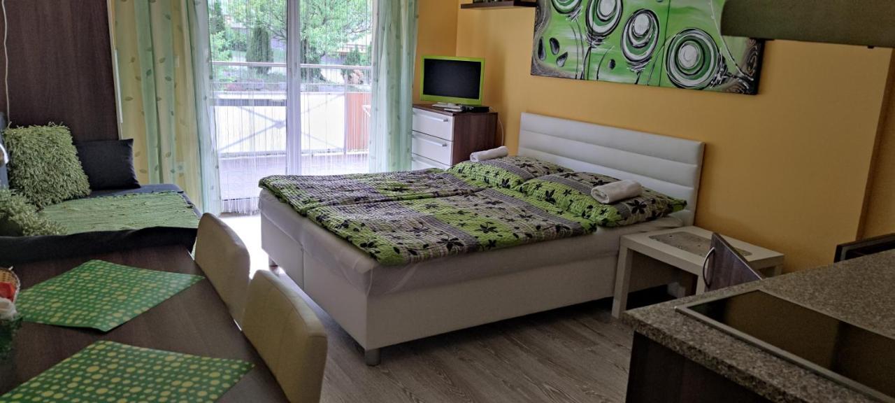 Slnecne Apartmany Podhájska Exterior foto